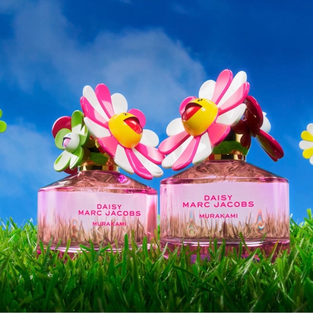Marc Jacobs Daisy Murakami Pink New in Box - Picture 4 of 7